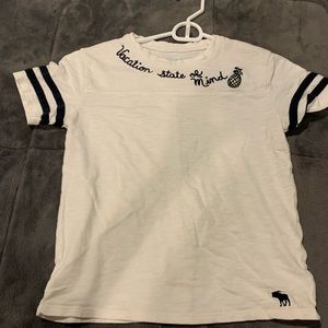 an ambercrombie tee